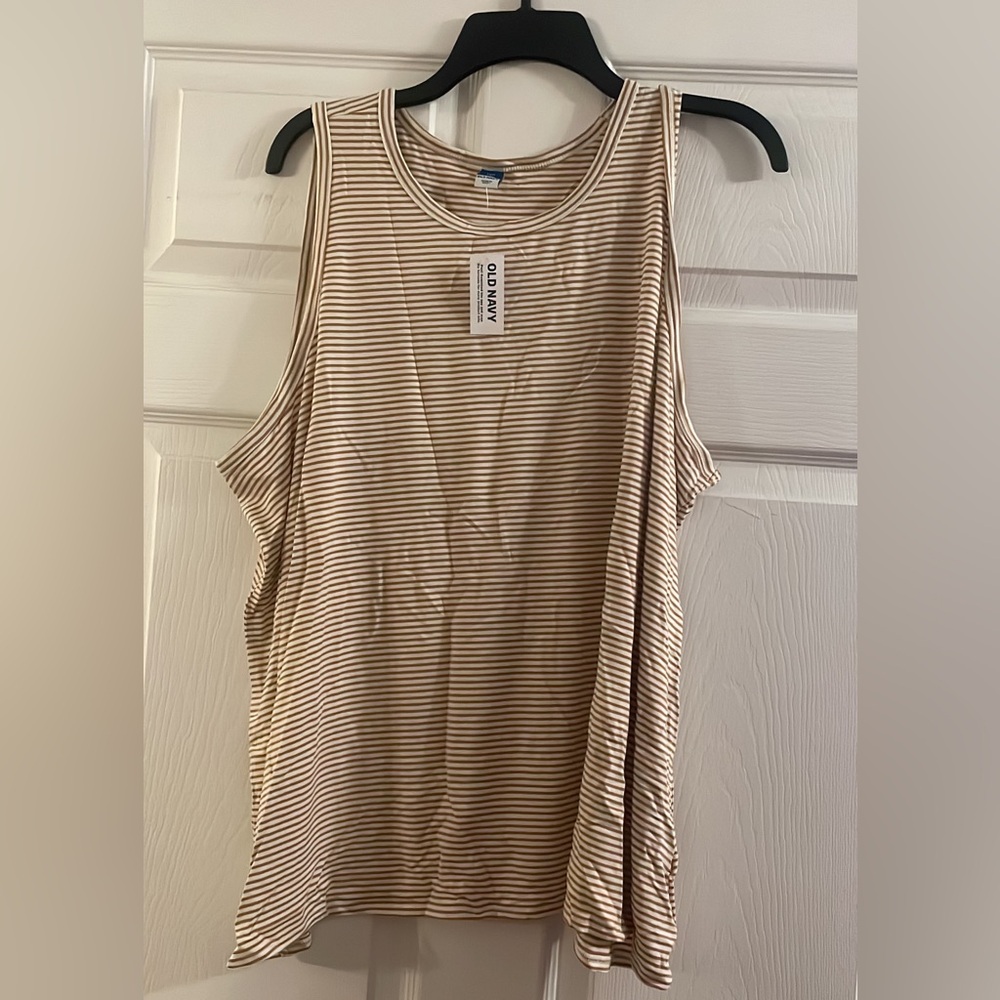 Stripe Tank